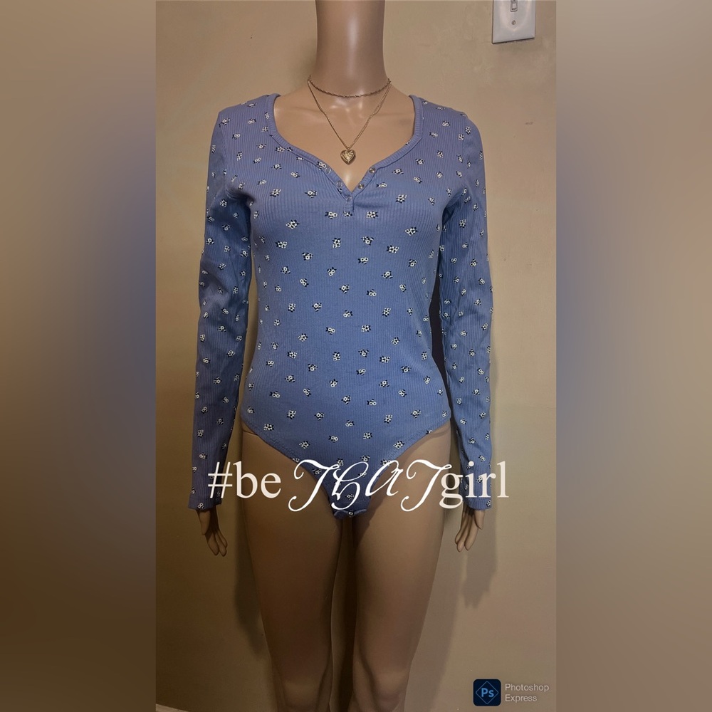 mySTYLE Women's Long Sleeve V-Neck Ribbed Henley Bodysuit